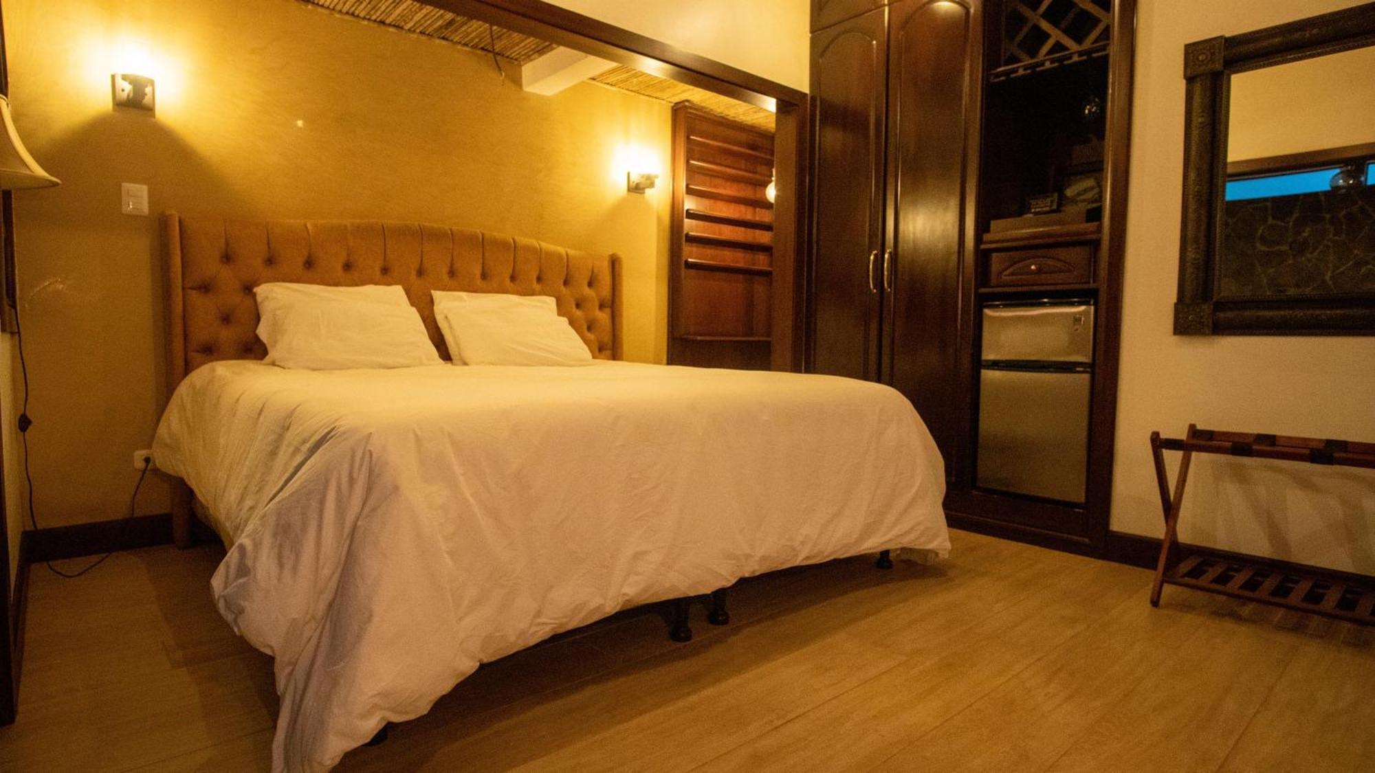 Hotel Poza Blanca Lodge San Mateo Экстерьер фото